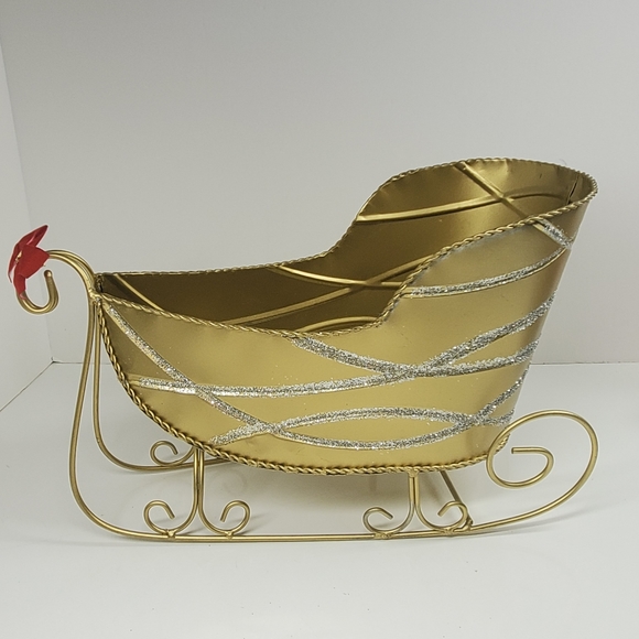 Gold Christmas Holiday Sleigh Decoration - Picture 5 of 12